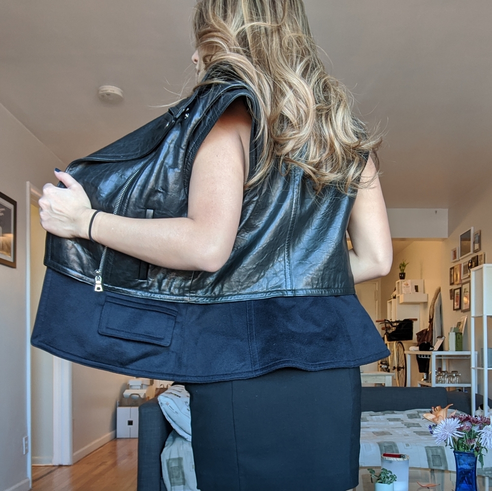 Yigal Azrouel Vintage Leather Vest sz 4 - Picture 4 of 8